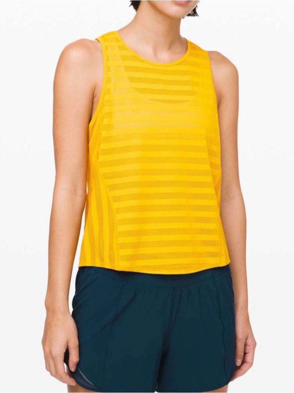 Lululemon Off and Running Tank Top Honeycomb Gold Size 8 Mesh Cropped Gym